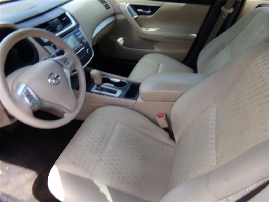 2016 Nissan Altima S - Photo 11