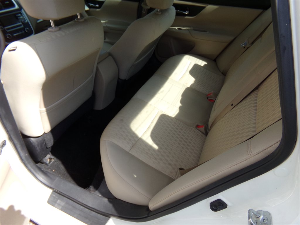 2016 Nissan Altima S - Photo 13