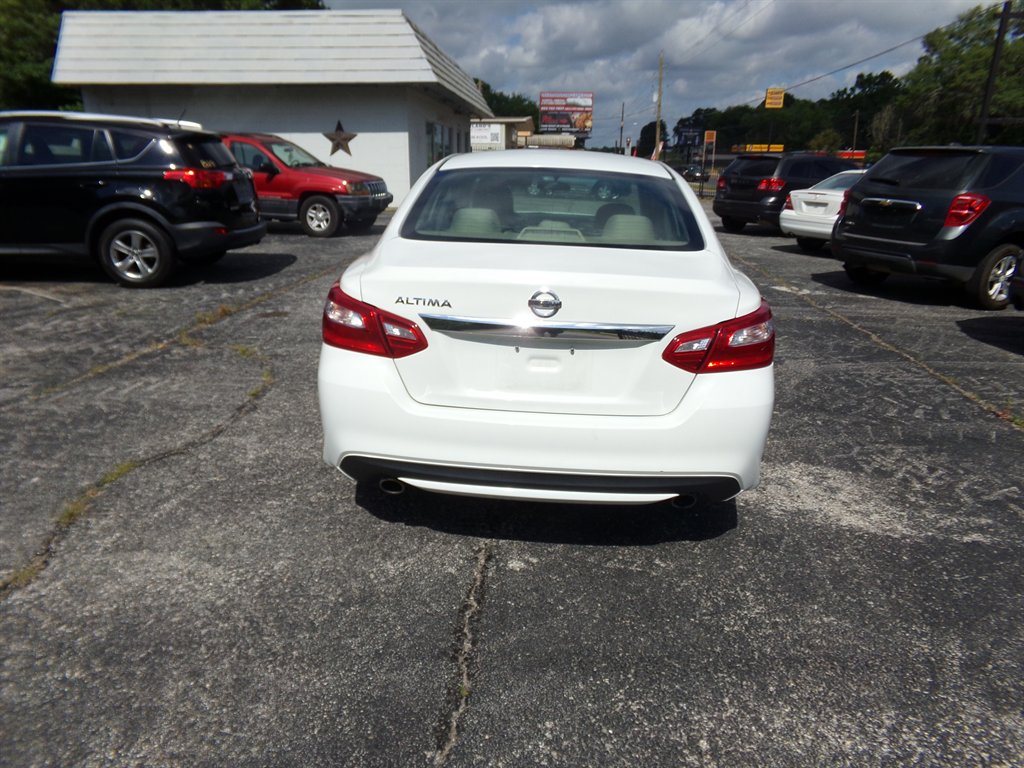 2016 Nissan Altima S - Photo 7