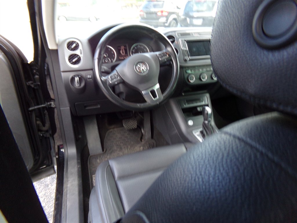 2017 Volkswagen Tiguan Wolfsburg Edition - Photo 11